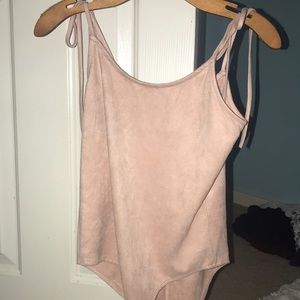 Velvet light pink bodysuit